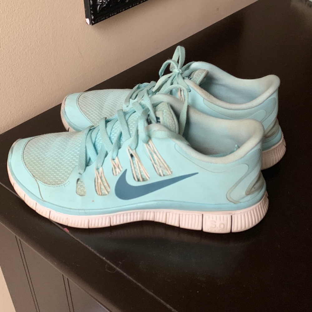 Women’s Nike Free 5.0 size 8